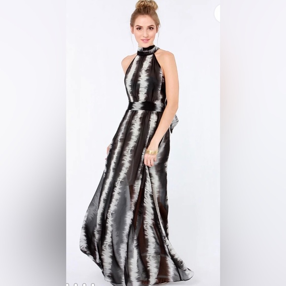 Xtaren Full Maxi Length Black White Dress Size Large - Picture 1 of 14